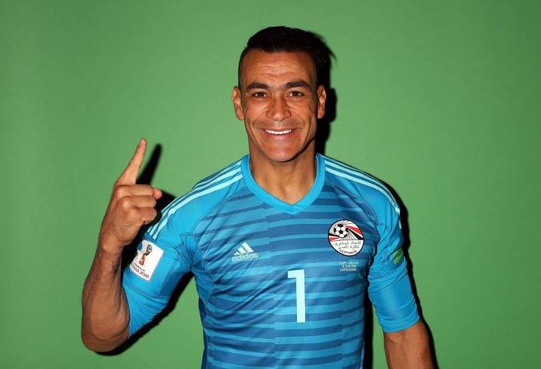 عصام الحضري
