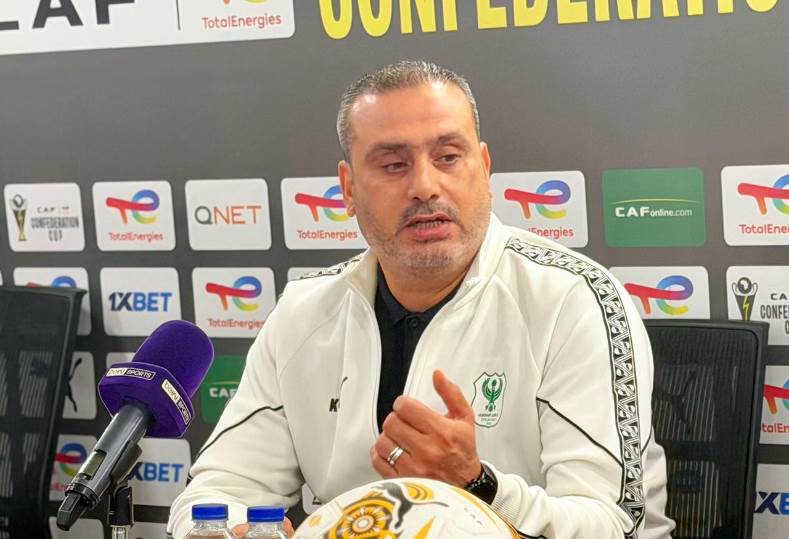 نادر الهبيري المدرب العام للنادي المصري