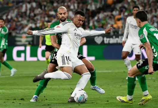 ريال مدريد وريال بيتيس 