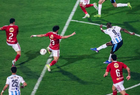 الأهلي وبيراميدز