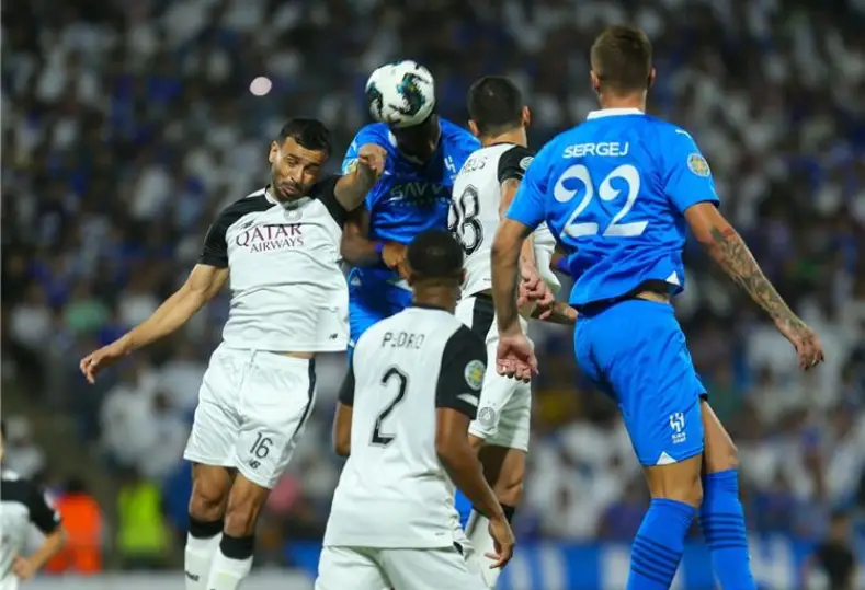 الهلال والسد