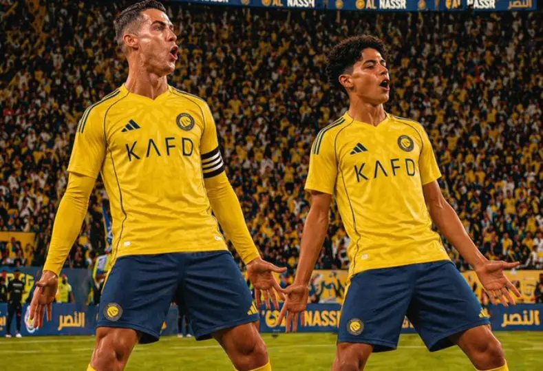 كريستيانو رونالدو ورونالدو جونيور