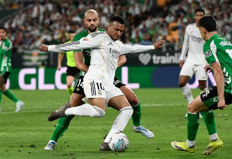 ريال مدريد وريال بيتيس 