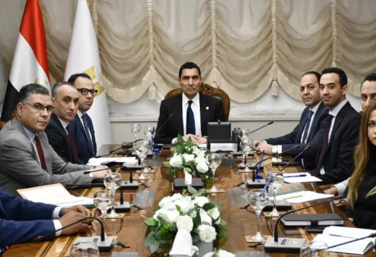 جوهر نبيل وزير الرياضة