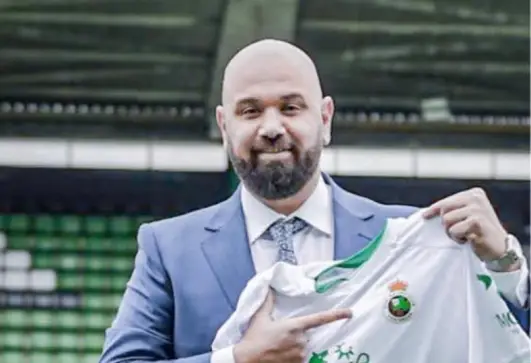 عمر نايل