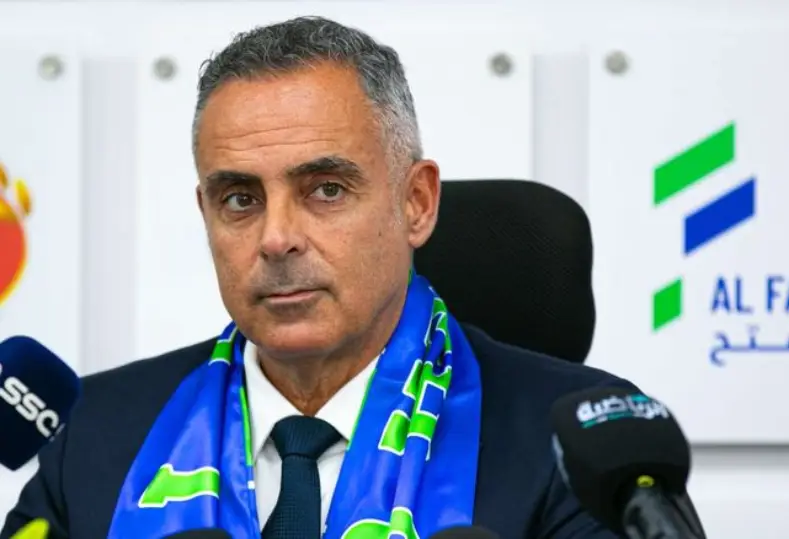 موقع الملاعب : جوميز: التحيكم سبب الهزيمة من أهلي جدة.. ولعبنا المباراة بدون تقنية الفيديو