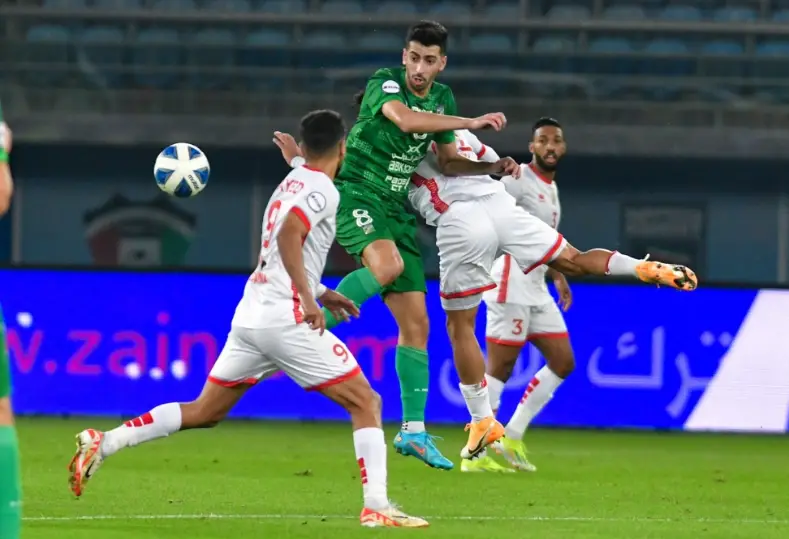 الكويت والعربي