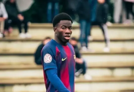 إبريما تونكارا لاعب برشلونة