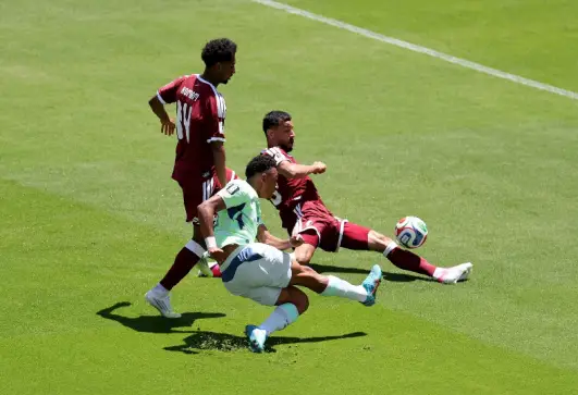 قطر وسويسرا 