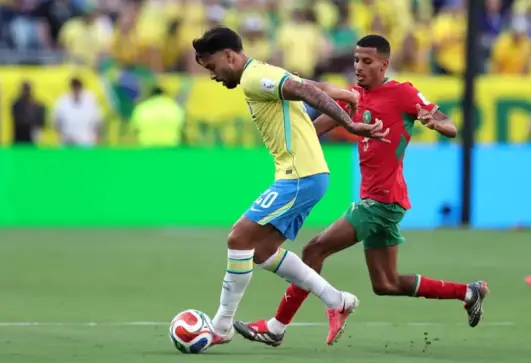 البرازيل ضد المغرب
