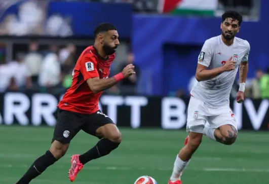 محمد صلاح أمام إيران