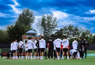 منتخب مصر يواصل تدريباته استعدادا لمواجهة أستراليا بكأس العالم