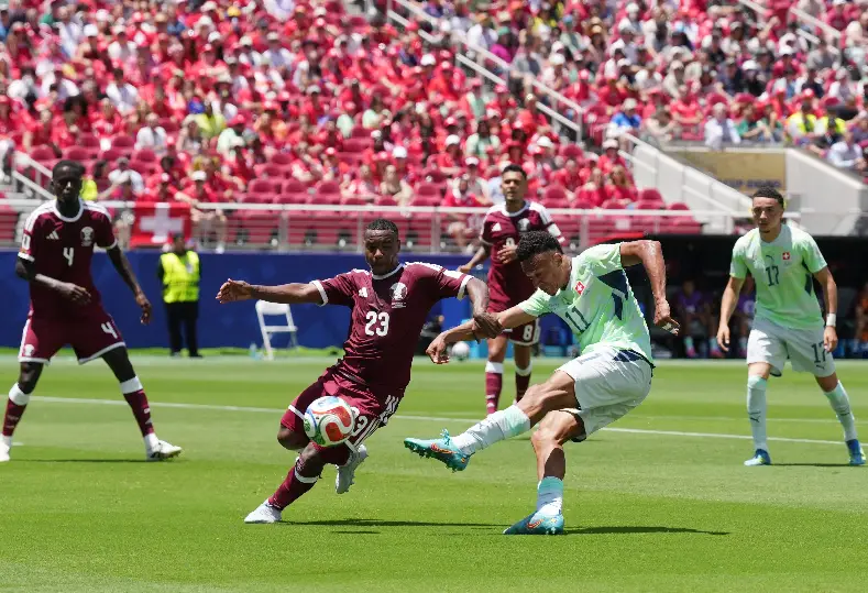 قطر وسويسرا 