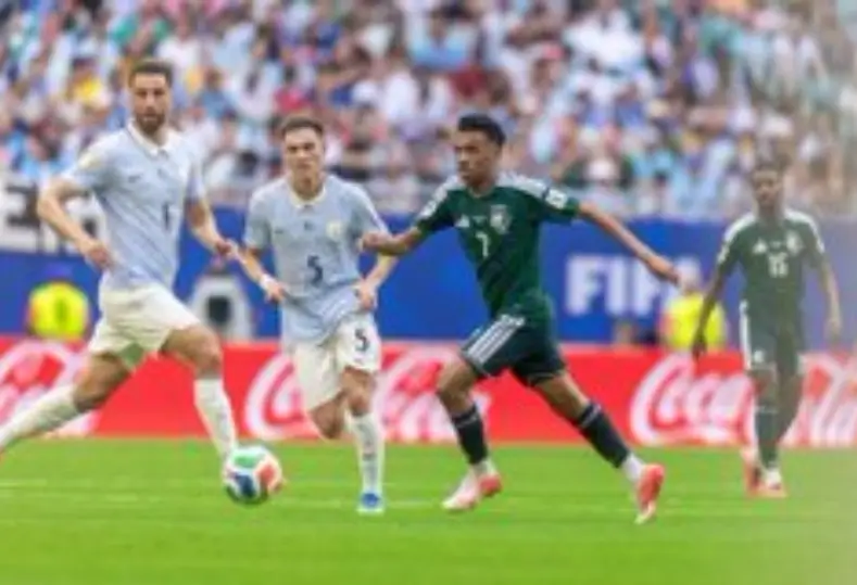 السعودية ضد أوروجواي