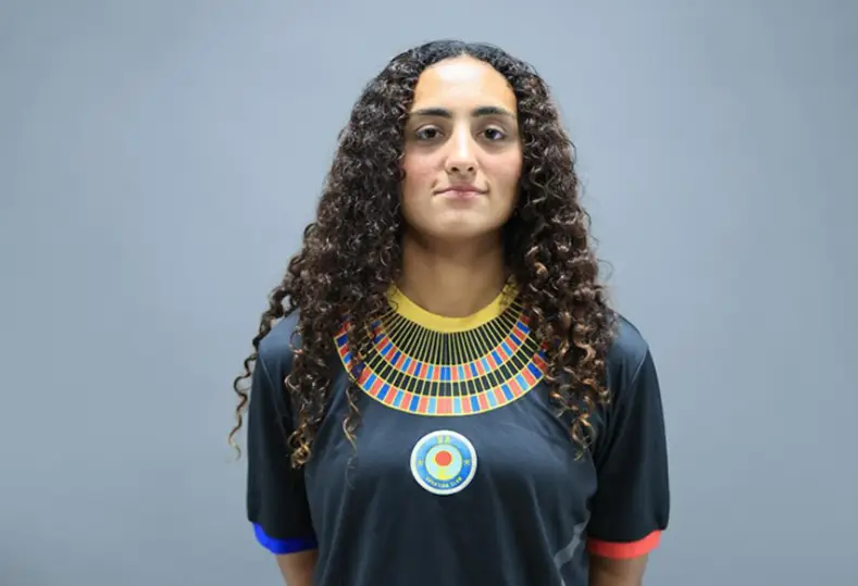 يارا ياسر لاعبة نادي رع للكرة النسائية