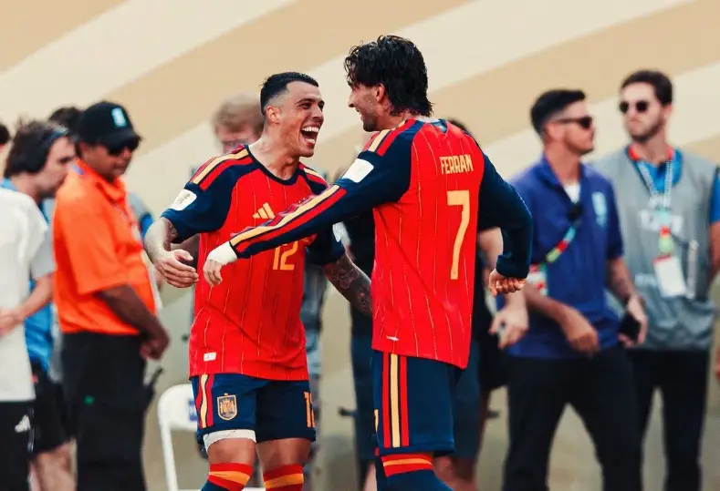 بيدرو بورو وفيران توريس