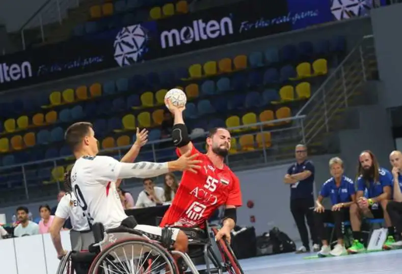 منتخب اليد على الكراسي المتحركة