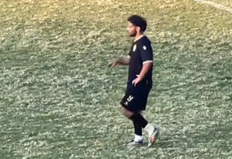 عبدالله جمعه بقميص السكة
