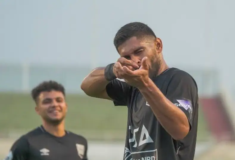 شادي حسين 